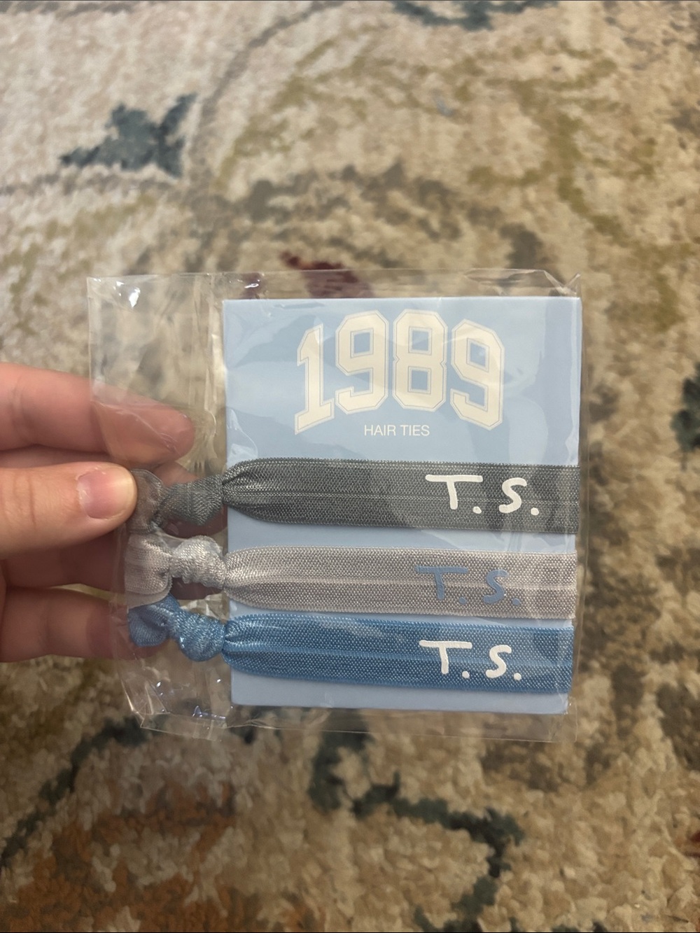 Taylor Swift 1989 Elastic Hair Ties — Gray, Light Gray, Blue
